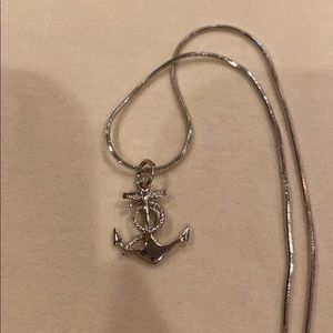 Anchor necklace